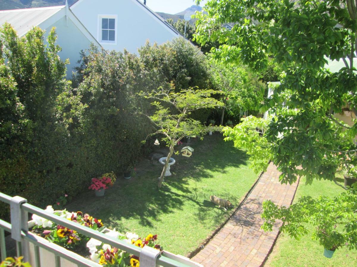 Villa-Roux Garden Cottage 弗朗斯胡克 外观 照片