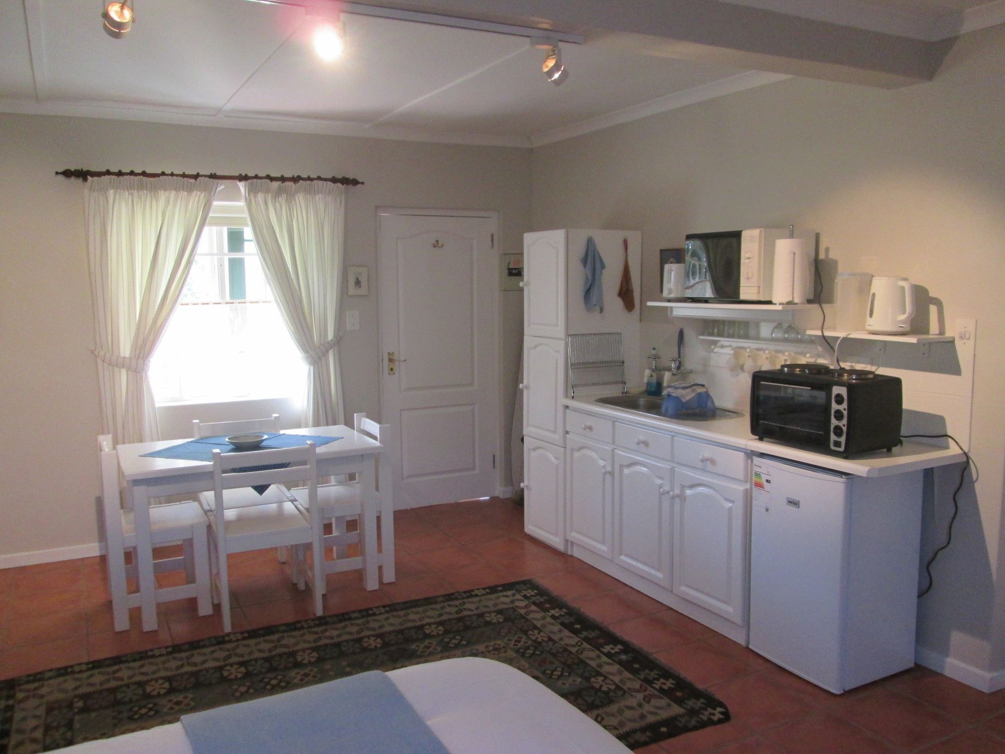 Villa-Roux Garden Cottage 弗朗斯胡克 外观 照片